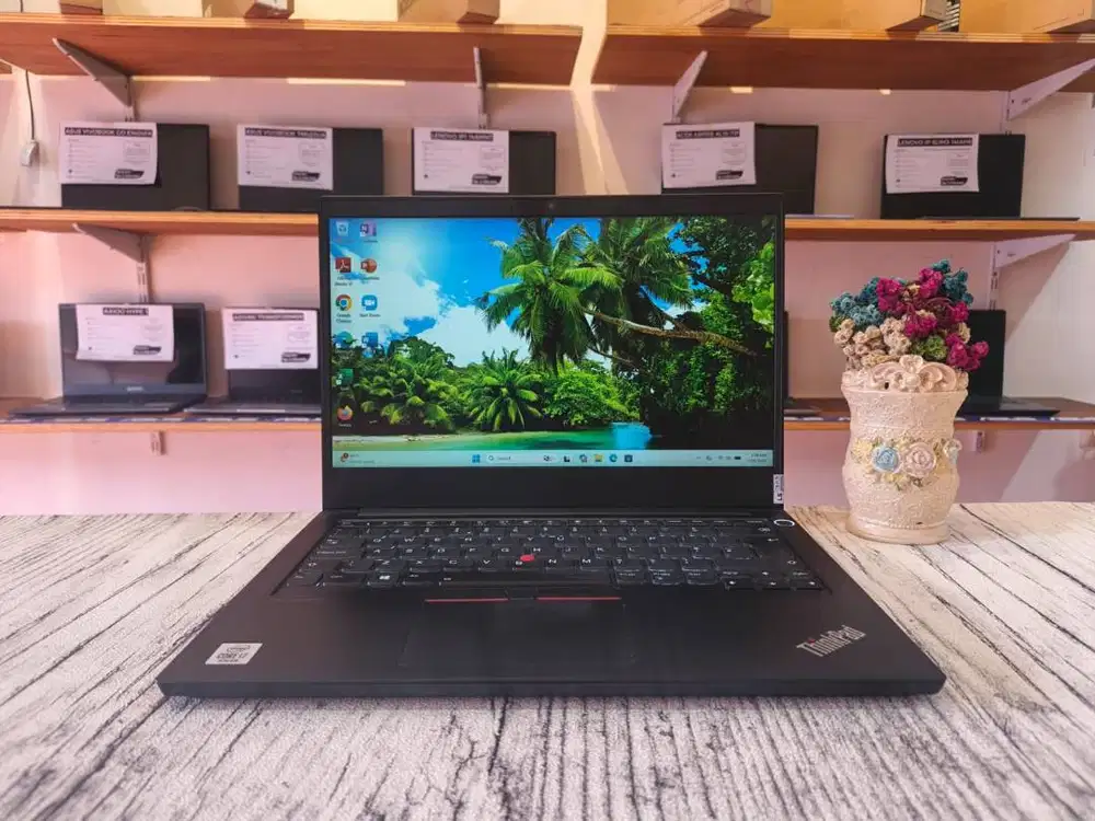 LENOVO THINKPAD E14 Intel Core i7-10510U Ram 8GB