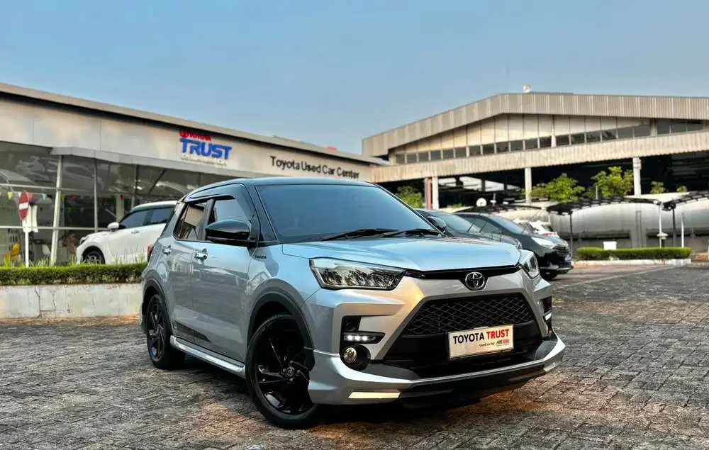 [ Termurah Low KM ] Toyota Raize GR 1.0 CVT Turbo TwTone 2021 Istimewa