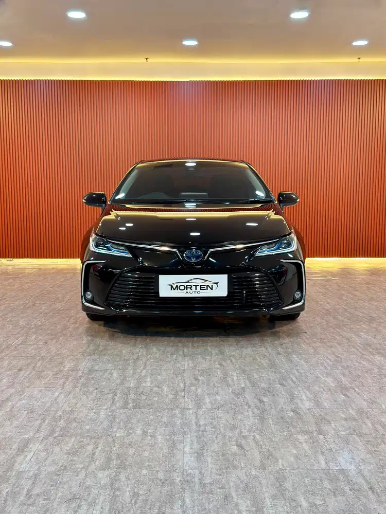 Toyota Corolla Altis 1.8 Hybrid TSS