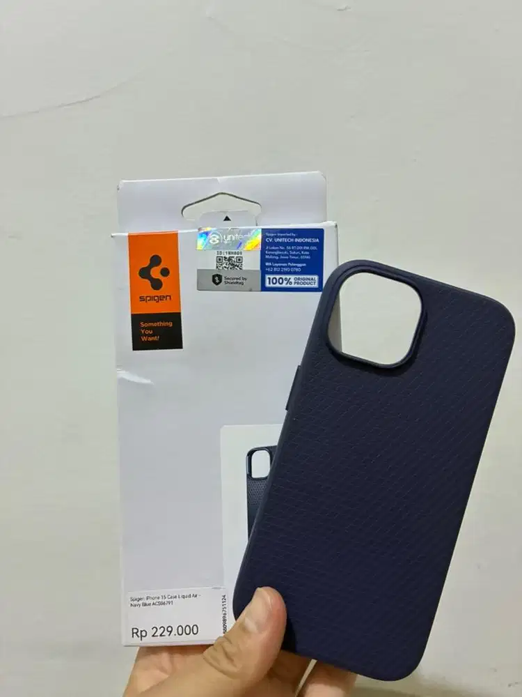 Case Spigen iphone 15 basic Original Like New