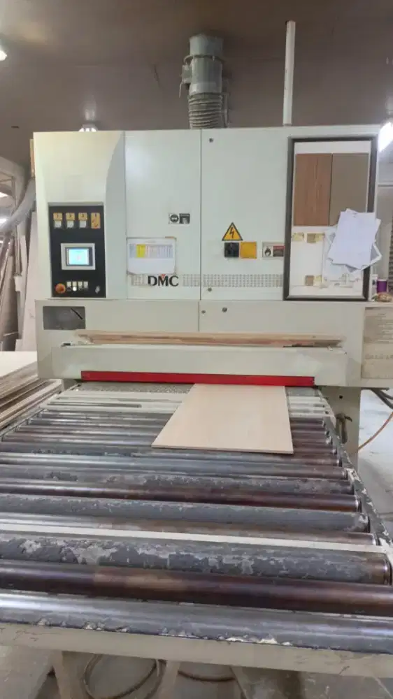 [JUAL CEPAT]

Wide Belt Sander 3 Head 
Merek DMC type Euro Sand 131 M1