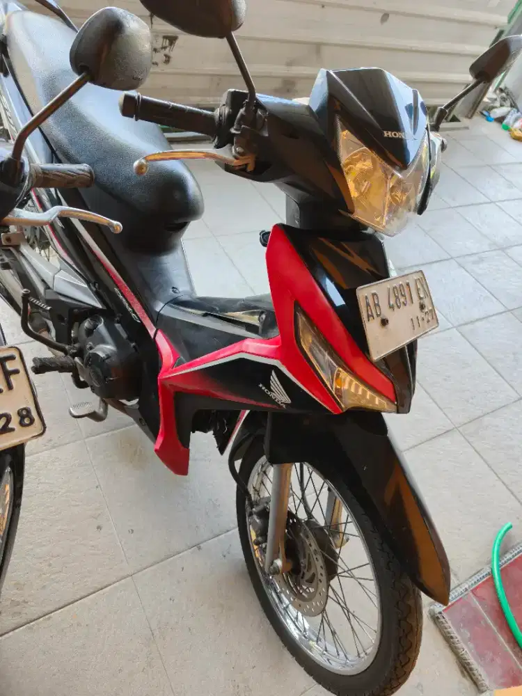 Supra 125 THN 2017 plat AB sleman