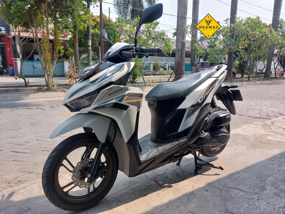 (DP 1 Jt)‼️ Honda Vario 125 CBS ISS Keyless 2023 Cash / Kredit