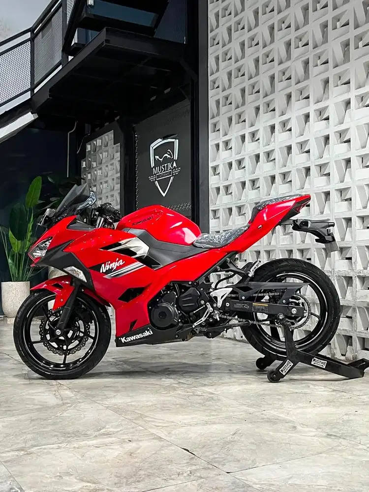 Odo 6RB!!Kawasaki Ninja 250 th 2021 - Ayu Mustika