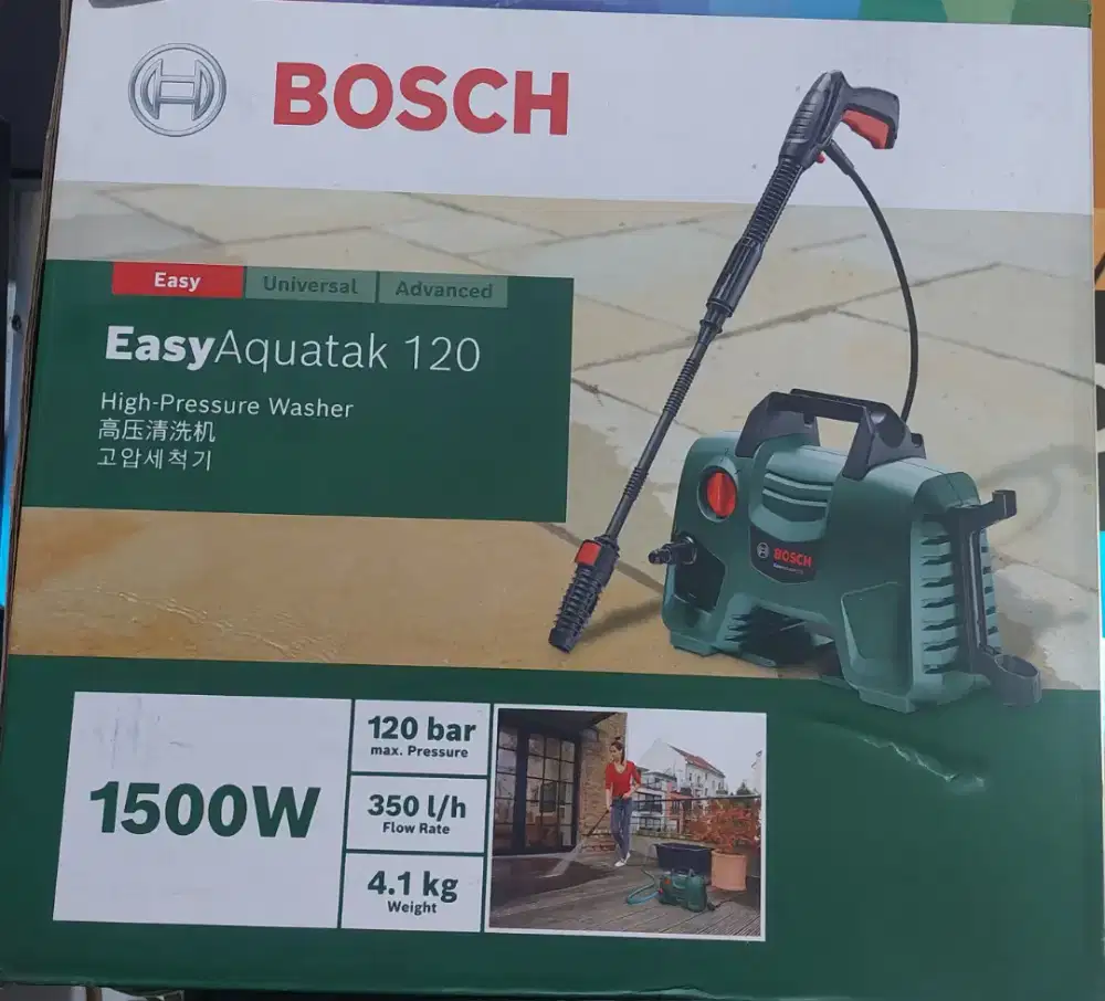 Bosch EasyAquatak 120 [Alat pembersih mobil dan motor]