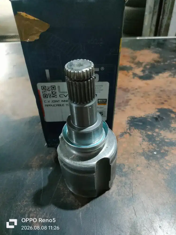 Piala as roda Ertiga matic kiri kanan