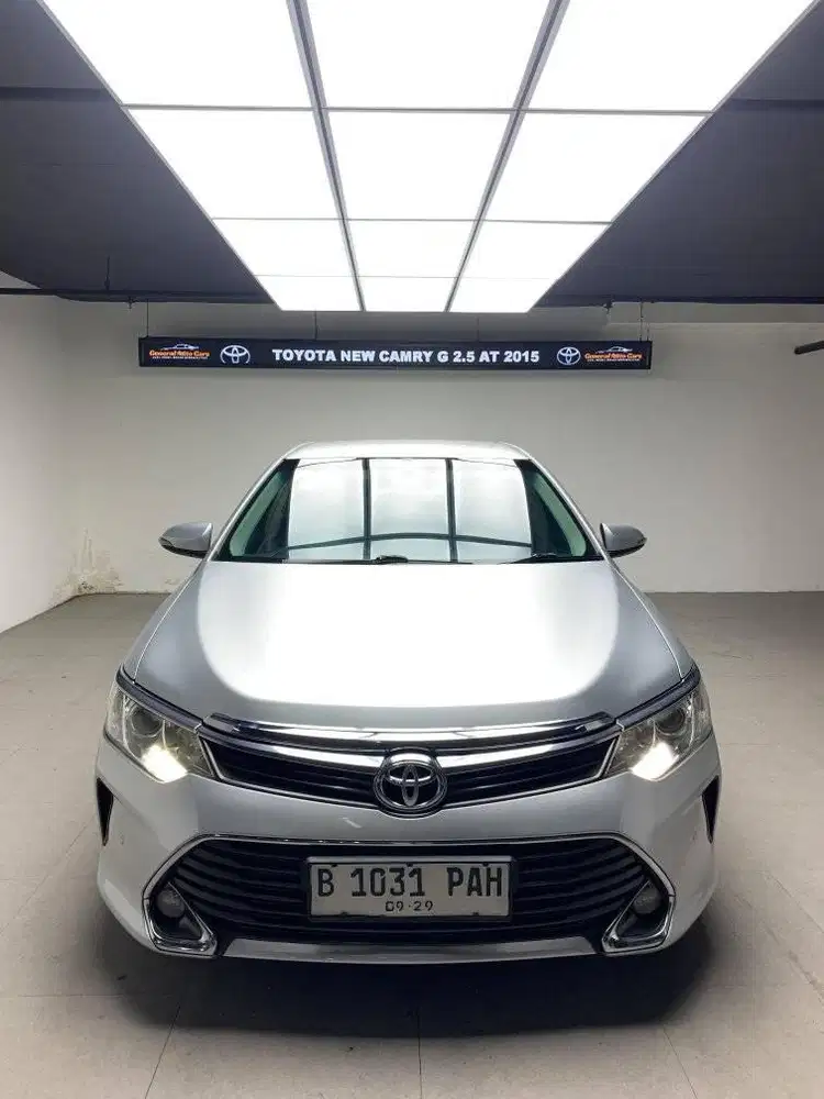 Toyota New Camry G 2.4 AT 2015