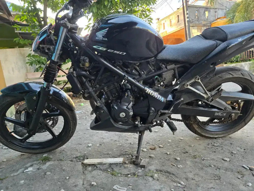 Honda CB 250R Thailand