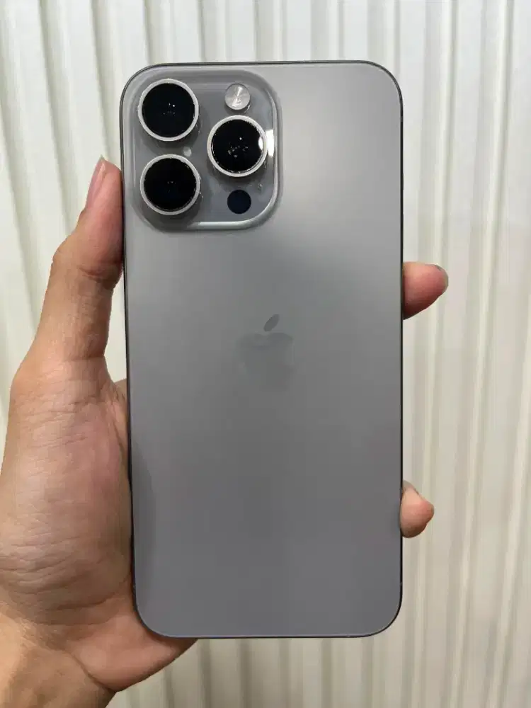 iPhone 15 pro max 256gb natural titanium (ex ibox)