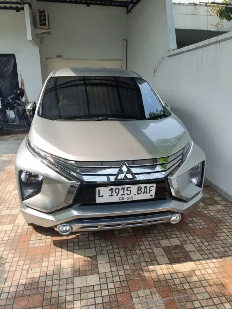 Menjual' kendaraan