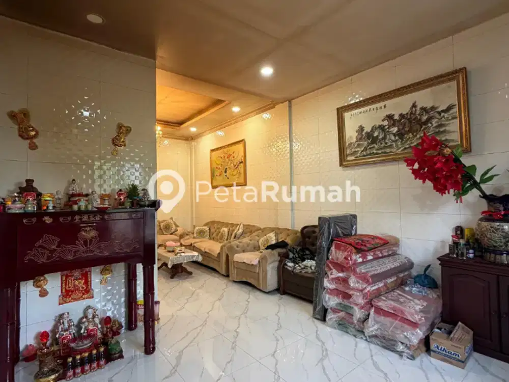 DIJUAL RUMAH JALAN BRIGJEND KATAMSO KOMPLEK KATAMSO SQUARE - DAERAH TITI KUNING MEDAN JOHOR (lisa)