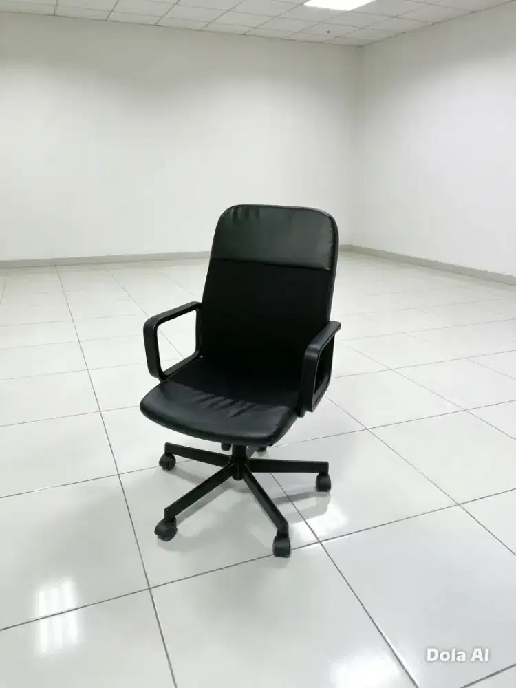 Kursi Kantor by IKEA