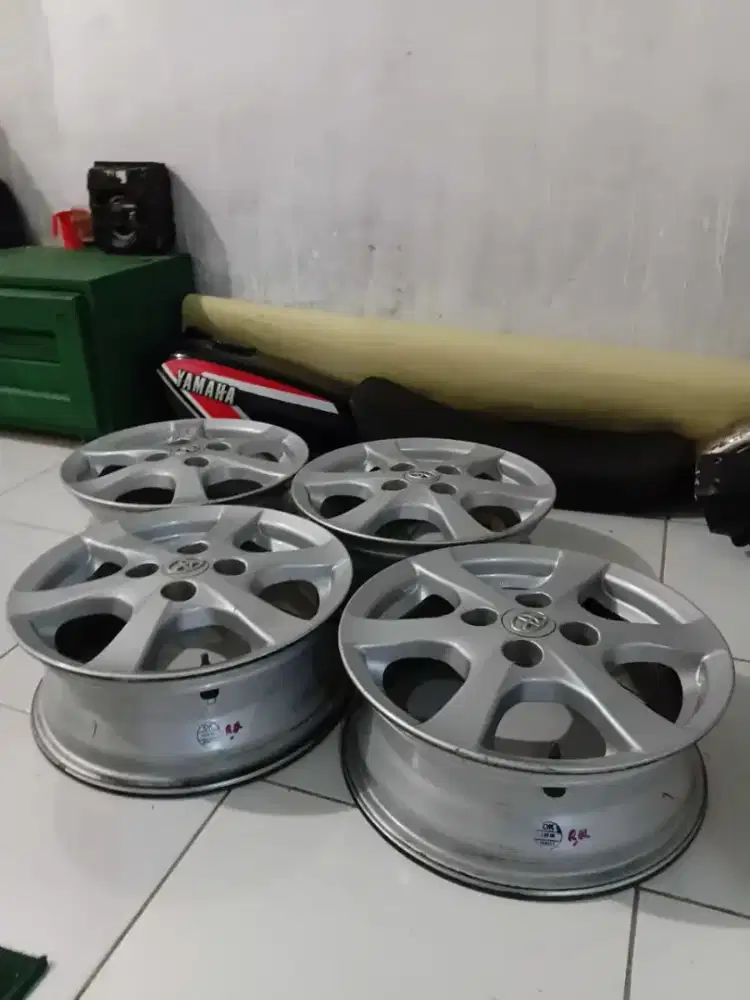 Dijual velg bekas