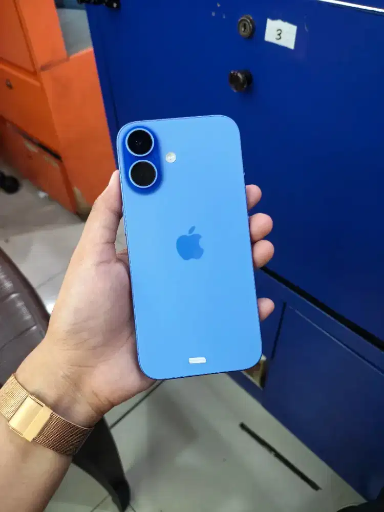 Seken Iphone 16 128gb Garansi On April 2027