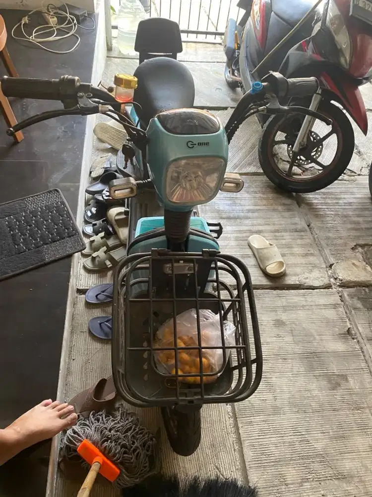 Selis gres aki baru