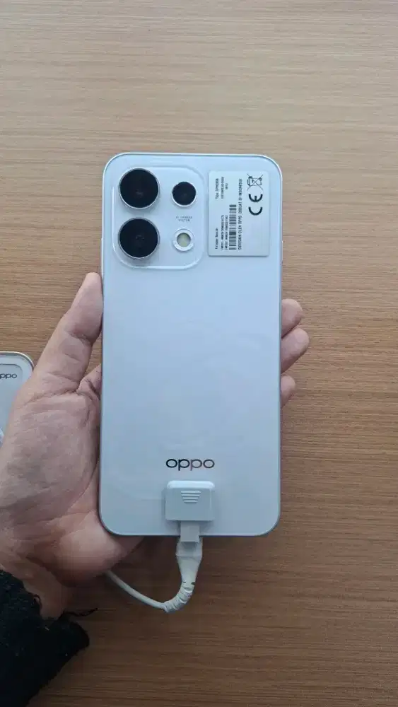 OPPO RENO16 F 5G