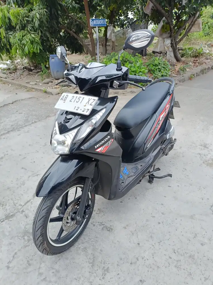 Honda beat injeksi th 2012