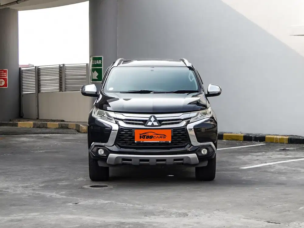 [Dp 15Jt] Mitsubishi Pajero Sport Exceed Diesel Matic 2016 Hitam
