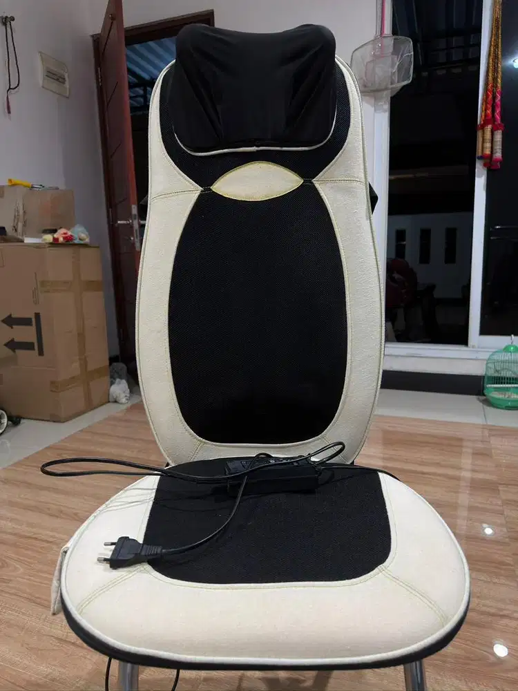 Kursi Pijat Portable (Kepala, Leher, Punggung)