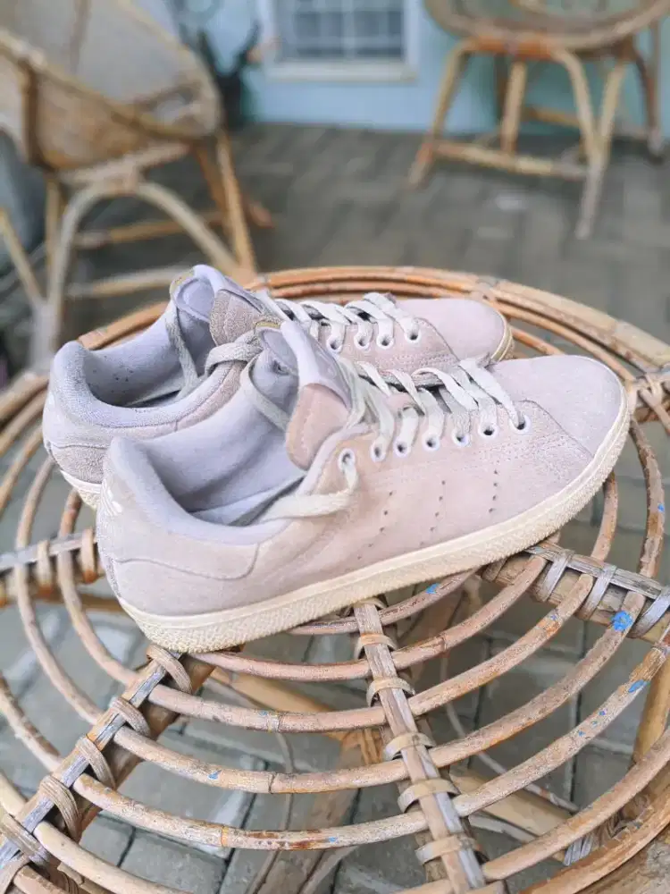Sepatu Adidas Stan Smith Suede original