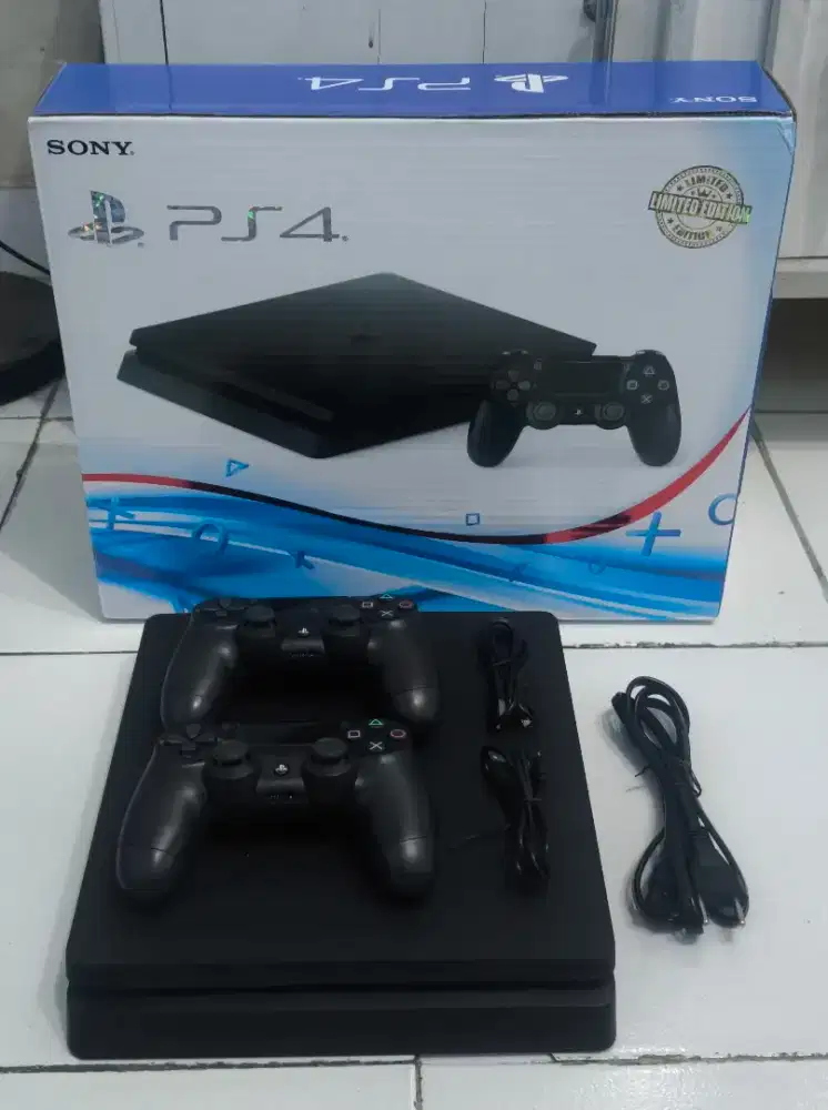 PS4 Slim 1 TB Seri 22