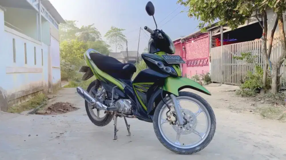 Yamaha Jupiter Z Robot 2011