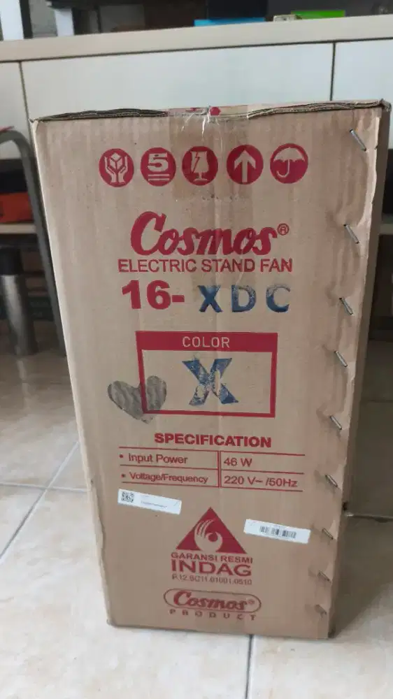 Kipas Angin Cosmos Berdiri 16