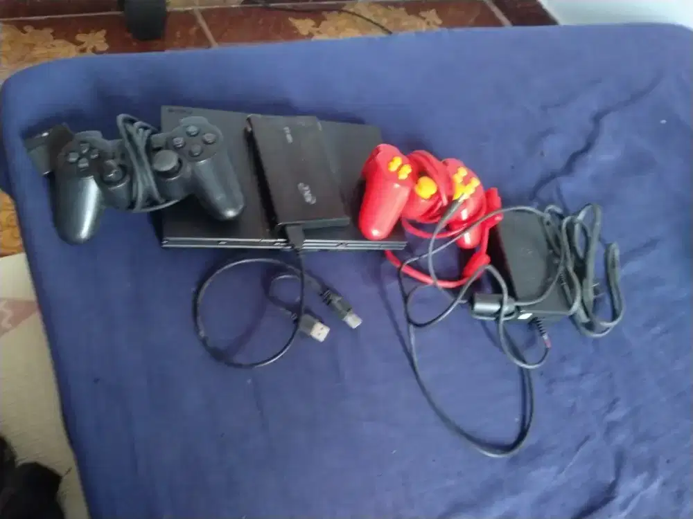 Jual/beli PS2 JARANG DIMAINAIN