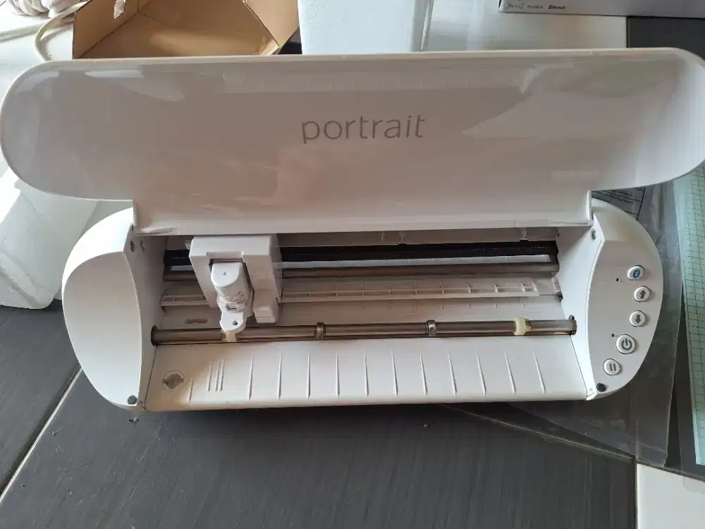 Cutting sticker Silhouette Potrait 3