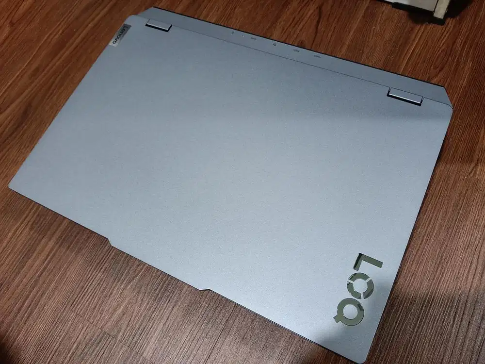 #WTS Laptop Lenovo LOQ 15IRX10 (Luna Grey) Siap pakai!