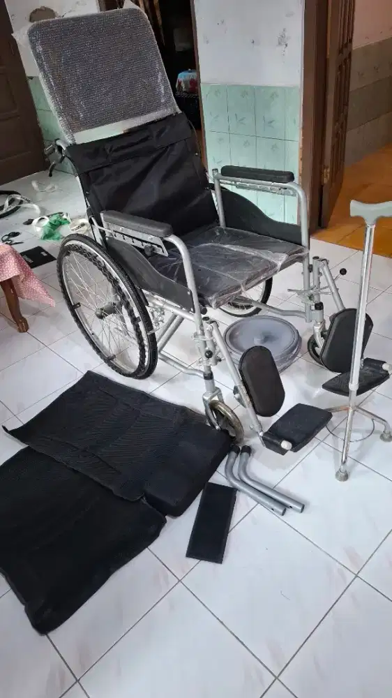 Kursi roda model 4 in 1