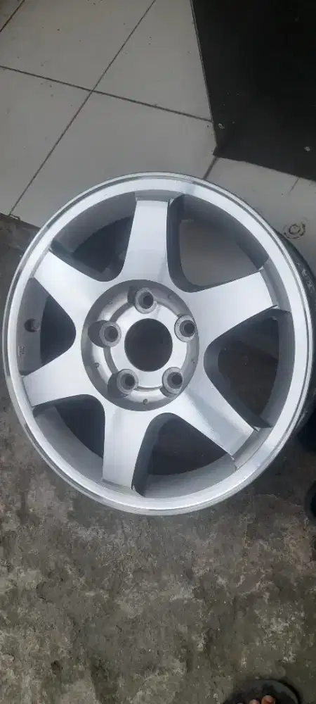 Velg yundai santafe