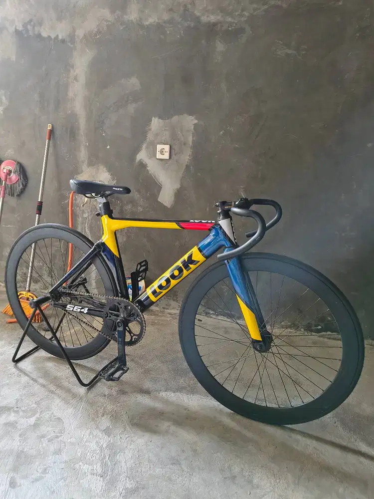 Sepeda fixie custom LOOK