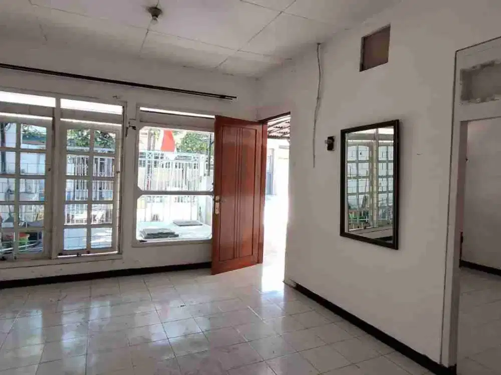 Rumah sewa Kutisari Indah Surabaya Rungkut tenggilis