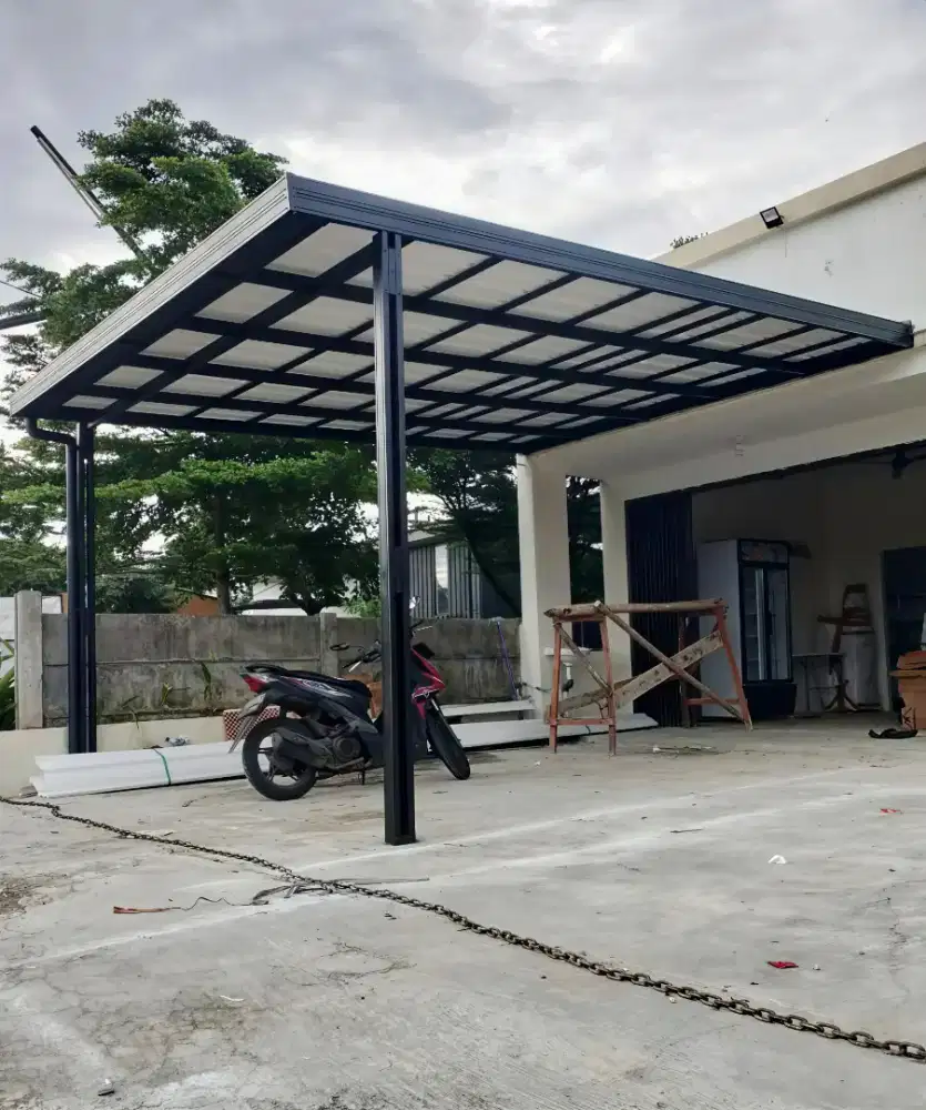 Pasang kanopi baja ringan
