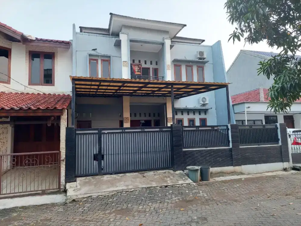 Dijual cepat Rumah 2 Lantai Bukit Cirendeu Tangerang Selatan