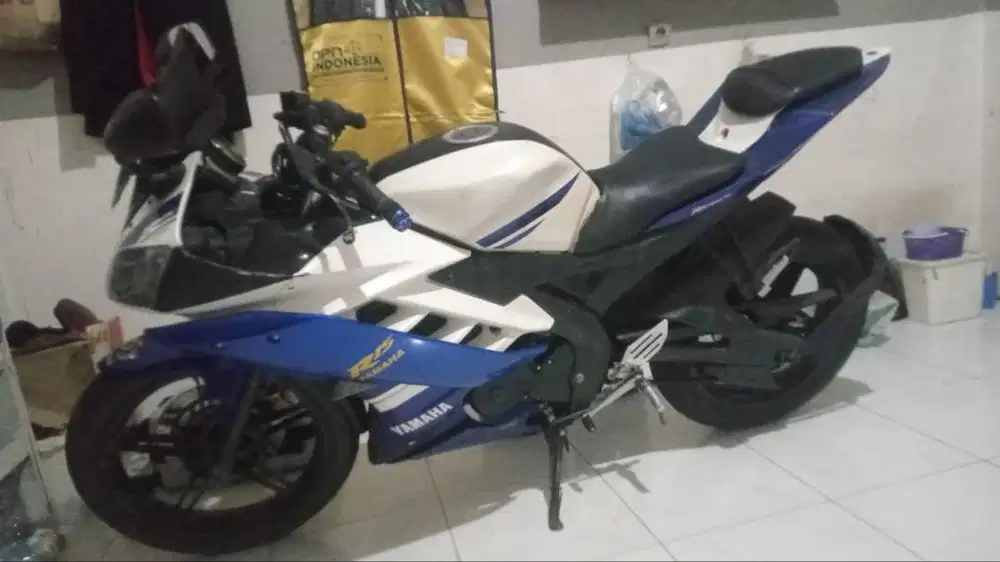 Motor sport Yamaha R15 v2 jarang di pakai