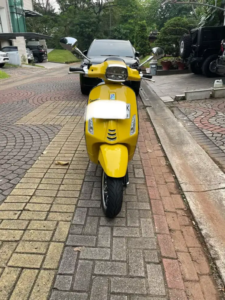 Vespa Piaggio Sprint i-Get Tahun 2023