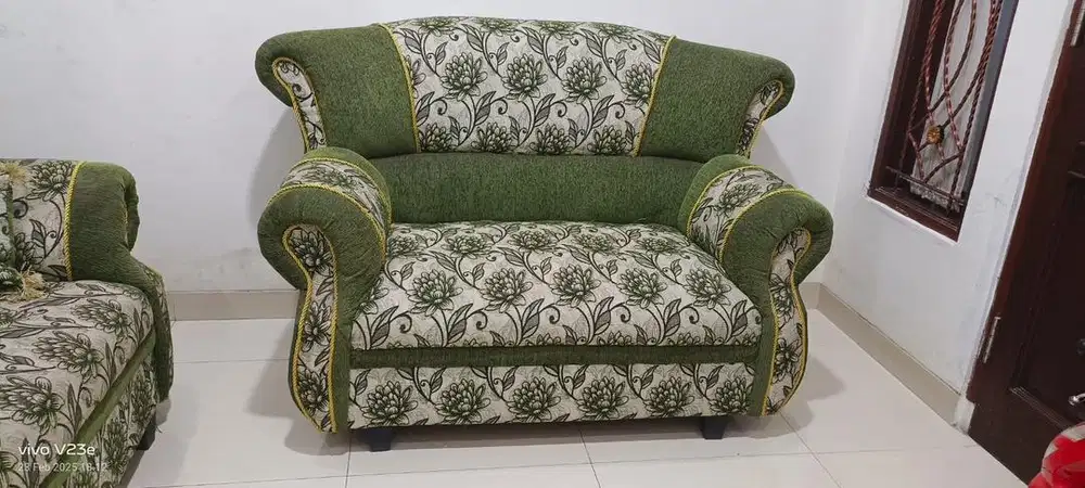 DIJUAL SET SOFA 3-2-1 MOTIF FLORAL HIJAU – KLASIK & ELEGAN