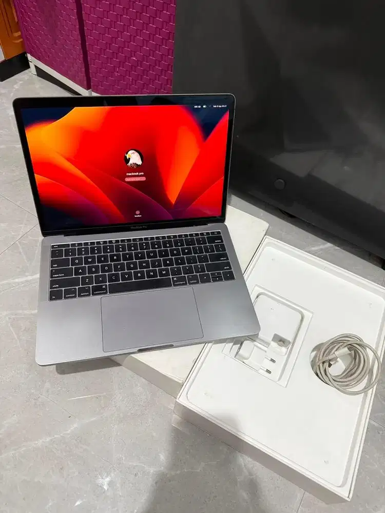 MACBOOK PRO 13 Inch 512GB SSD IBOX