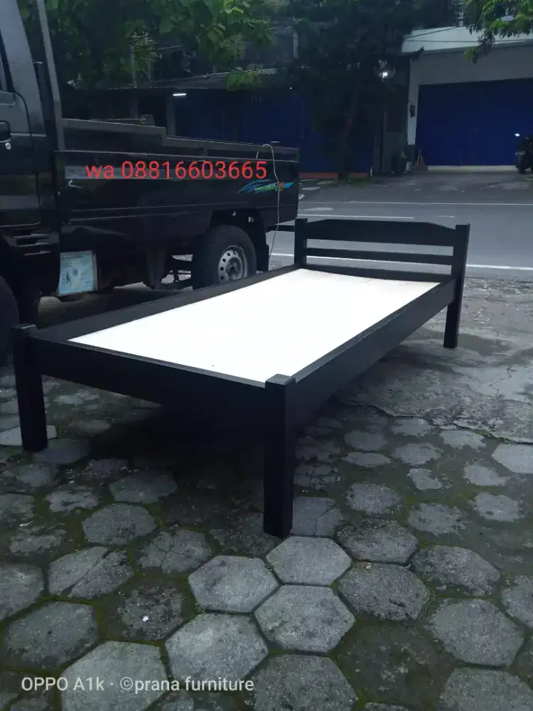 Dipan single kos