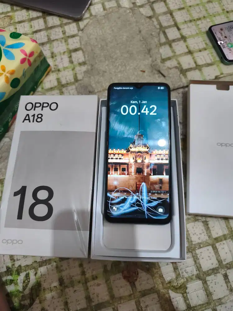 Jual cepat OPPO A18 700ribu aja ROM 128GB