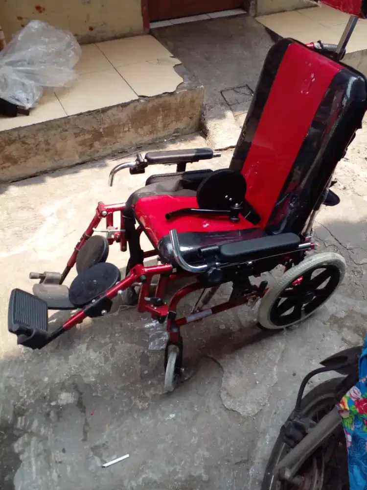 Stroller Kursi roda selebral palsy