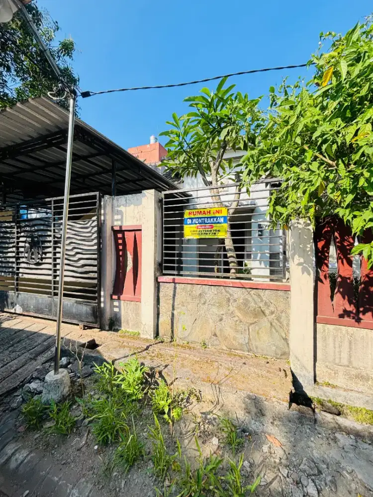 DIKONTRAKKAN RUMAH