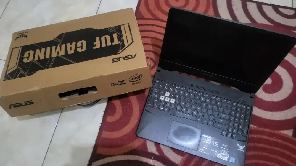 ASUS TUF GAMING FX-505G i7-8750H GTX1050 RAM16GB SSD 512GB HDD 1TB
