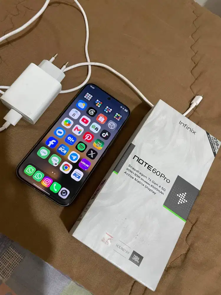 Infinix note 60 pro 8/256 garansi april 2027
