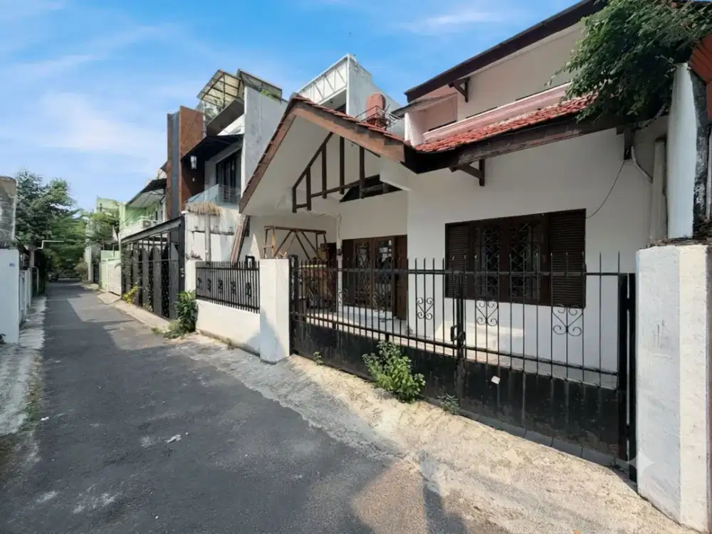 GAk SAMPE 4 M, BISA PUNYA RUMAH 2 LANTAI DI TEBET !