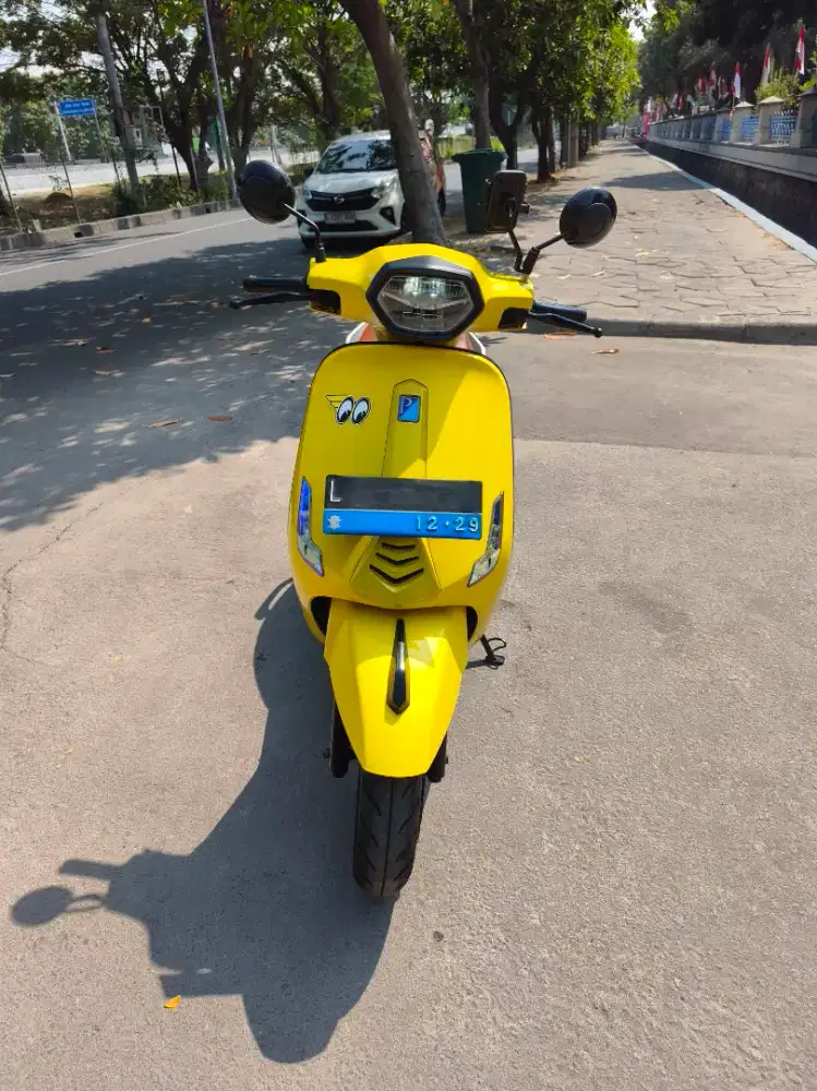 Motor Listrik merk Lisgo Nova S3 Pro (SLA) - warna Kuning sangat mulus