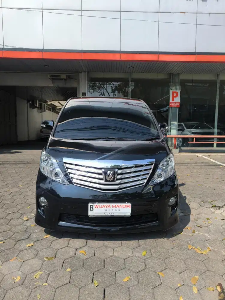 TOYOTA ALPHARD 2.4 S A/T 2012