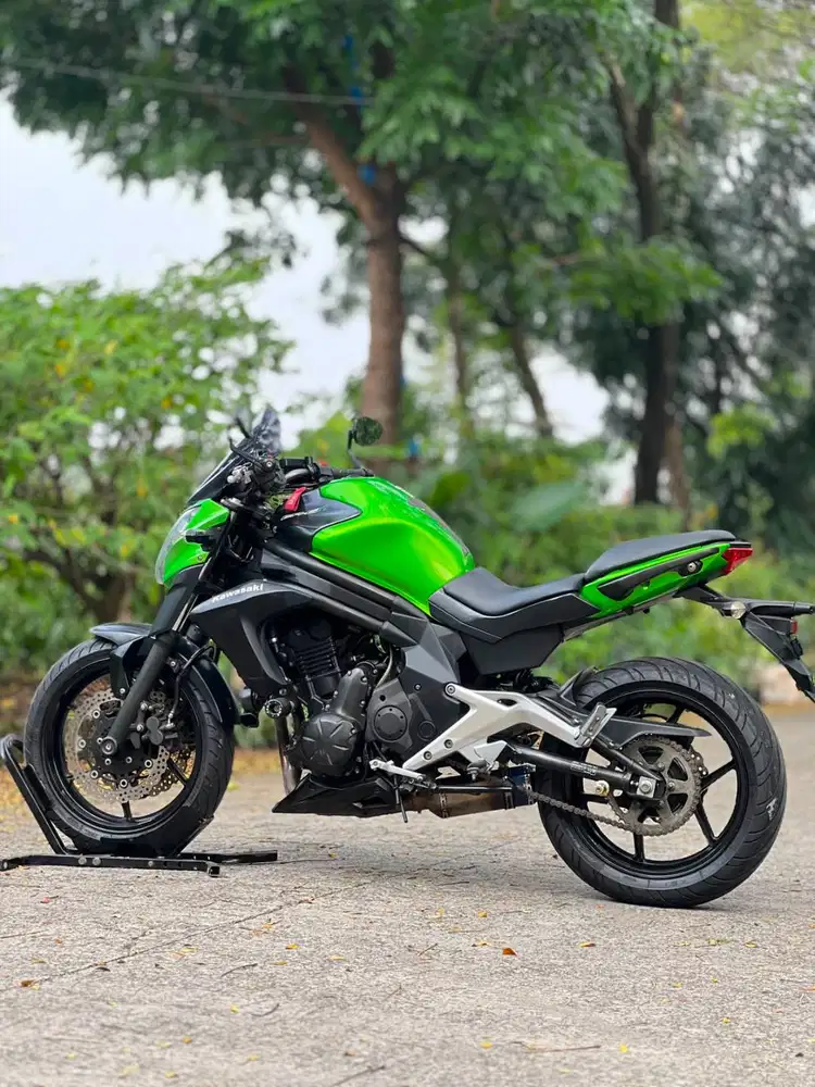 KAWASAKI ER6N 650 HIJAU 2012 KM 19K SIAP GASPOL
